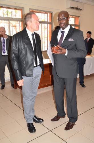 Reunion-Groupe-experts-en-infra-telecom63